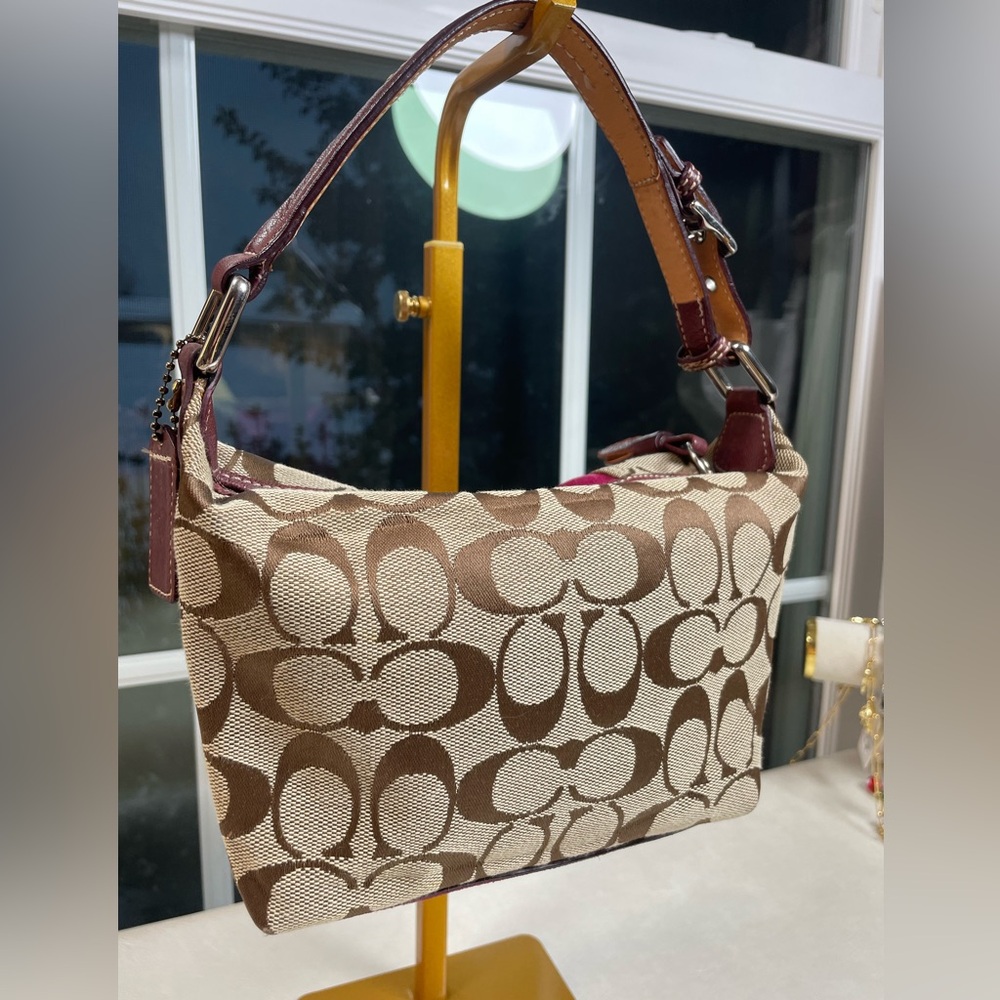 Coach Vintage Mini Hobo Bag in Signature Jacquard Canvas & Pink and Berry Suede - Picture 10 of 17